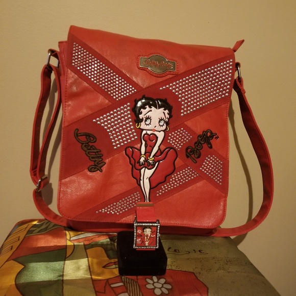 betty boop cross body bags